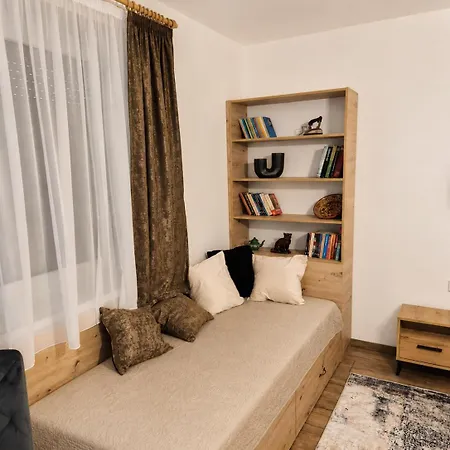 Poroszlove Vendeghaz Poroszló