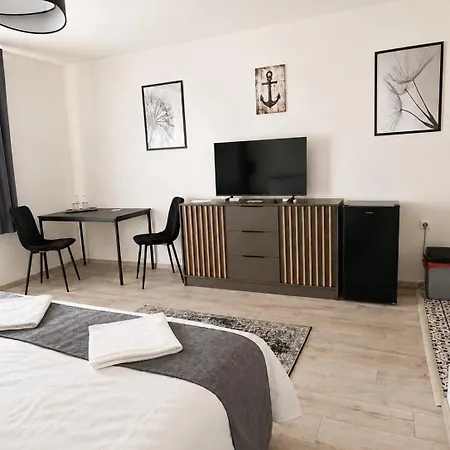 Poroszlove Vendeghaz Apartment *
