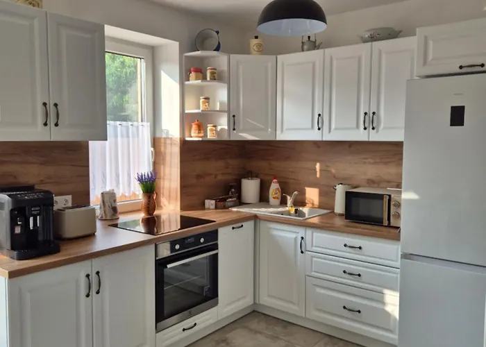 Poroszlove Vendeghaz